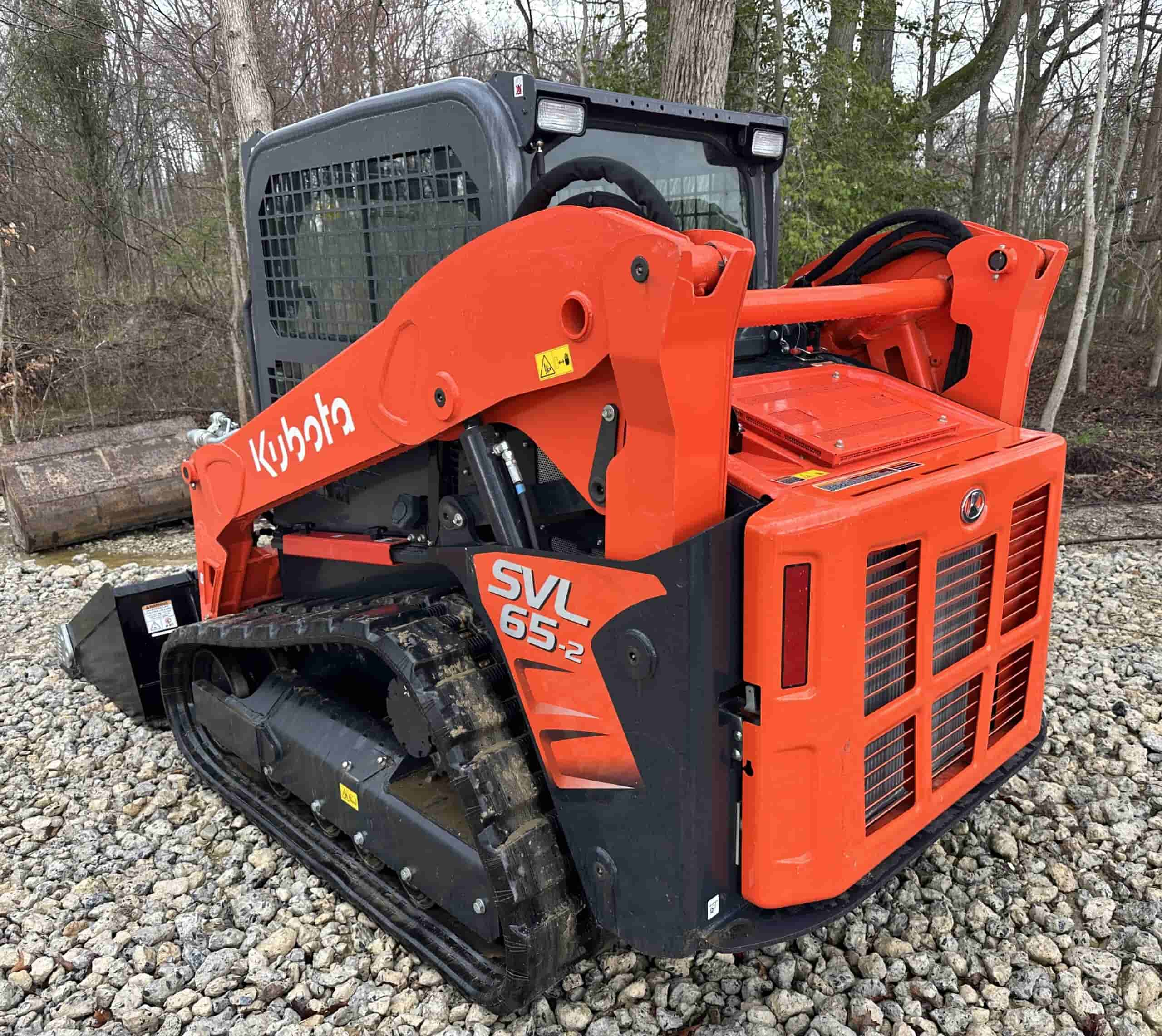 2022 KUBOTA SVL65-2 LIKE NEW
